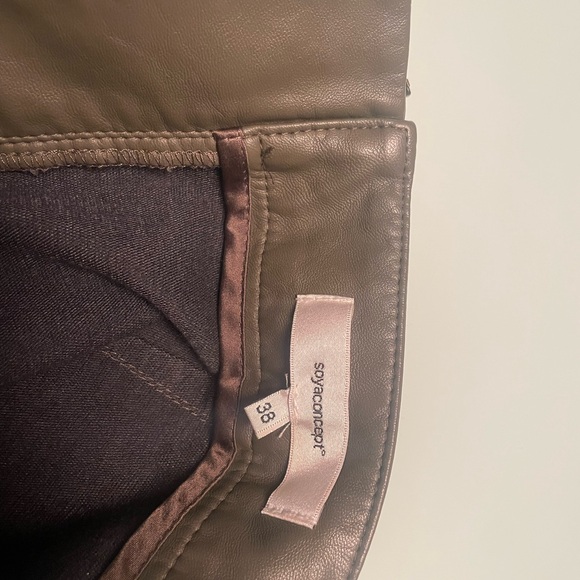 Soya Concept faux leather mini skirt - Size 38 - Picture 4 of 4